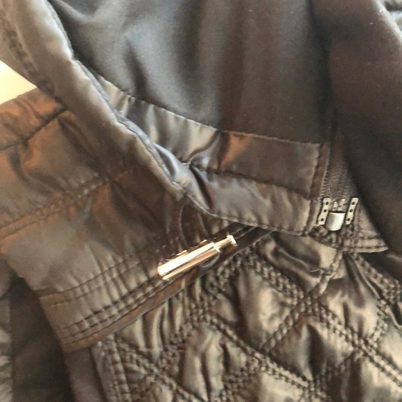 WHBM vest - Picture 3 of 4